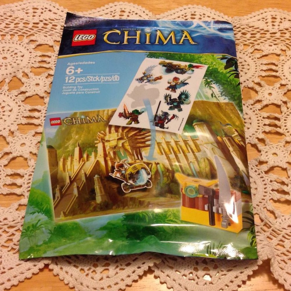 Lego Legends of Chima 2013 promotional promo toy pack Sealed, fast food toy
